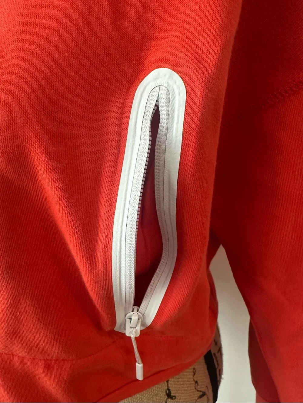 Nike Tech Fleece Crew Sweatshirt Orange  Cropped Sport , Small